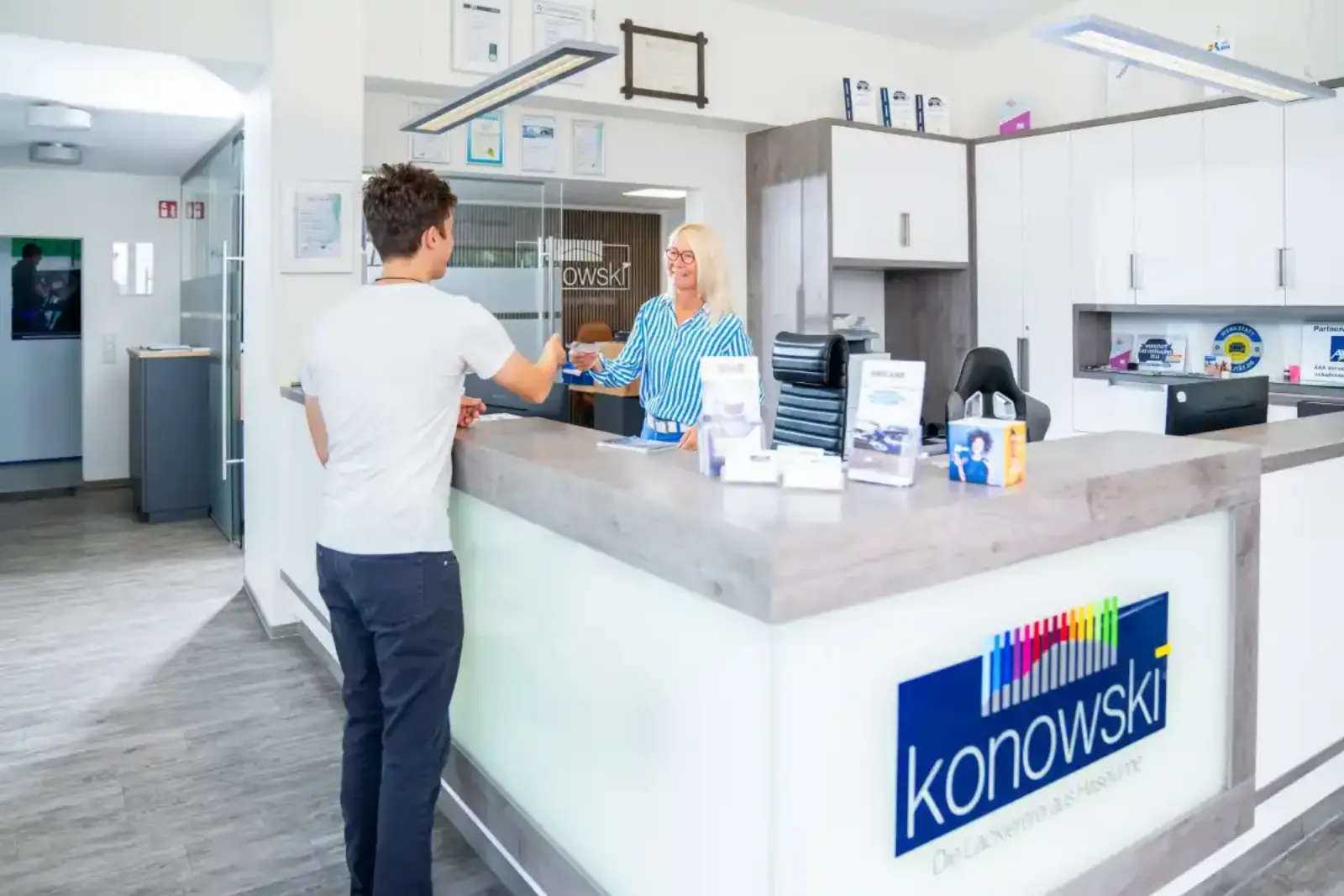 KONOWSKI Kundenservice